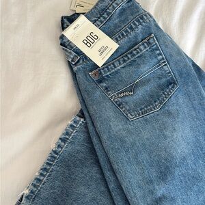 BDG Urban Outfitters Low-Rise Kayla Vintage Blue Denim Jeans